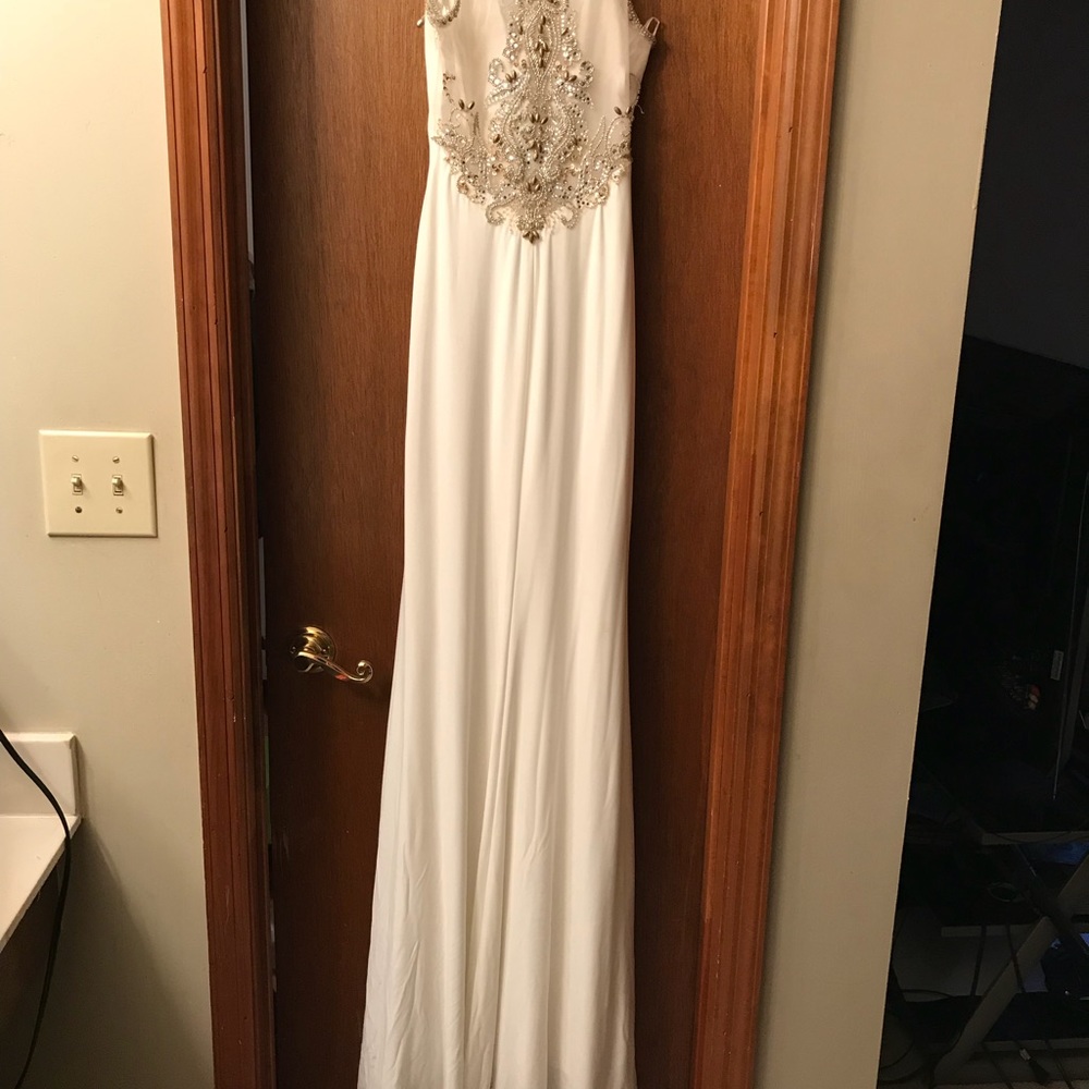 Prom Dress - Picture 2 of 5